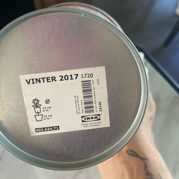 SET OF 2 IKEA VINTER 2017 RED/WHITE XMAS/WINTER DESIGN 4  3/4" PLANTER POT - Picture 5 of 6